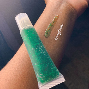 Emerald lip gloss